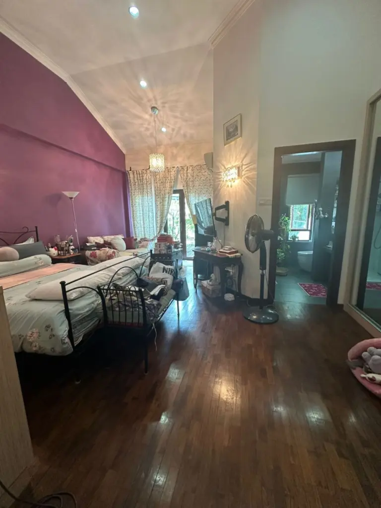 Freehold 2.5-Storey Terrace Near Siglap, image 5